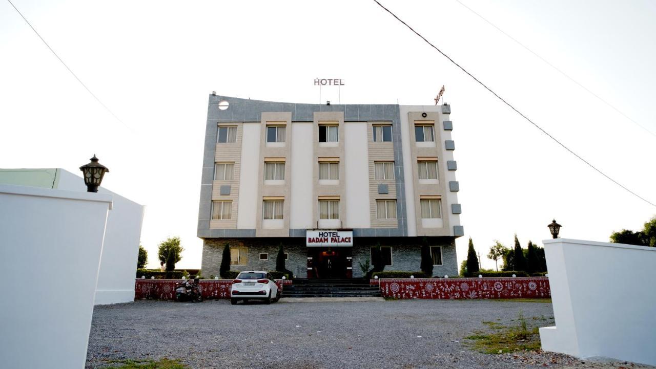 Hotel Badam Palace Udaipur Exterior foto